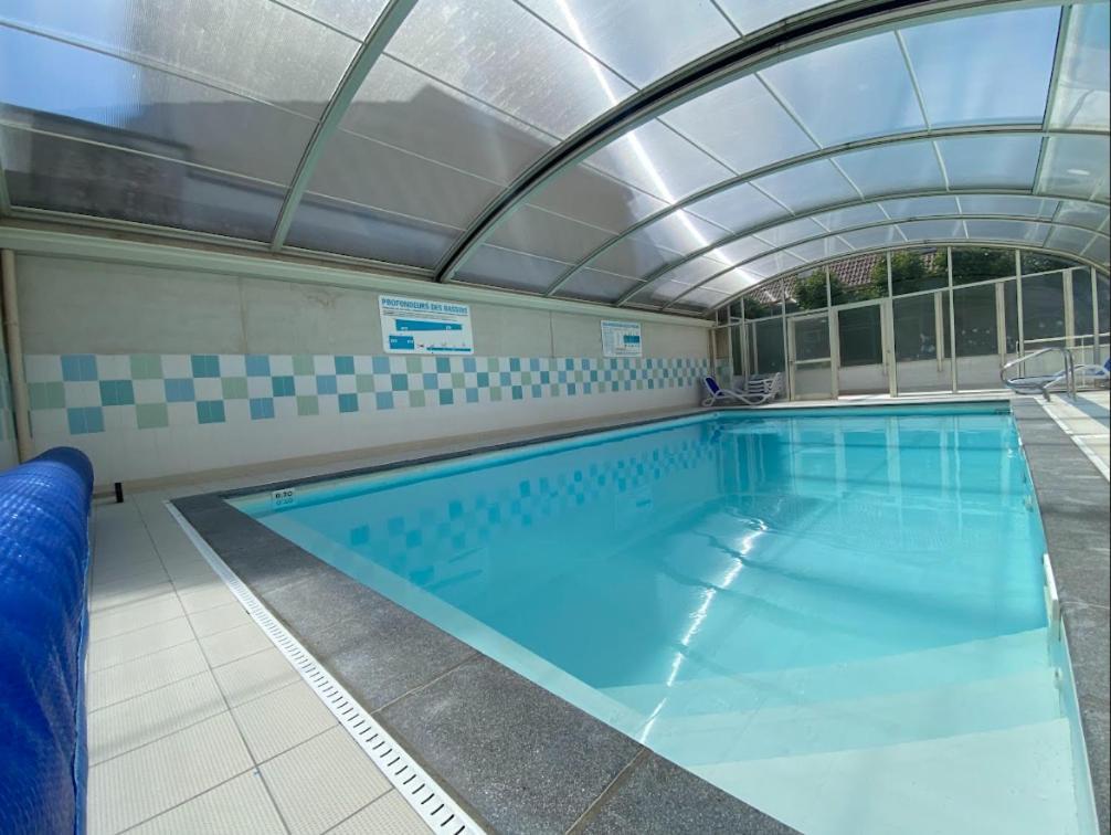 La Villa Astrid - 2 Chambres - Piscine - Mer - Parking 르크로토이 외부 사진